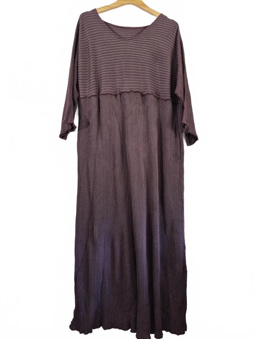 Ona Ladies Burgundy Ribbed Texture Stretch Knit Maxi Dress 3/4 Sleeve V-Neck Col